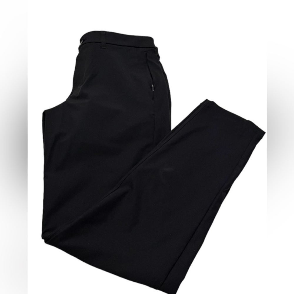 Lululemon commission slim in back 32x33 inseam